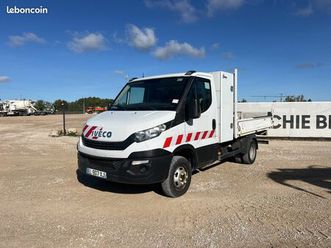 camion benne iveco 35c120 de 2017