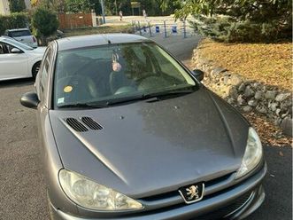 peugeot 206hdi (négociable)