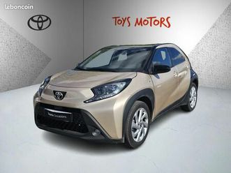 toyota aygo x 1.0 vvt-i 72 design s-cvt my23