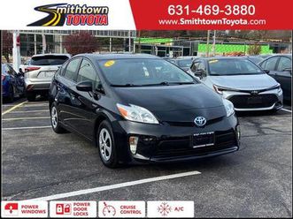 2013 toyota prius three
