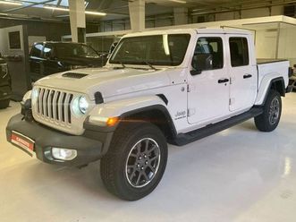 gladiator gladiator 3.0 diesel v6 overland