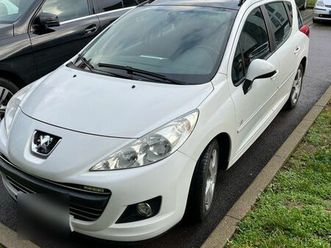 peugeot 207 sw 1,6l hdi blanche 2010