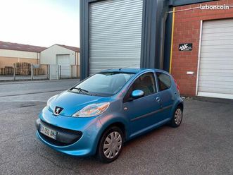 peugeot 107 1.0i phase 1 boite automatique