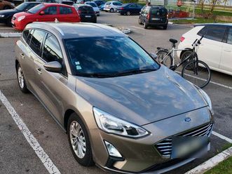 ford focus titanium sw 125