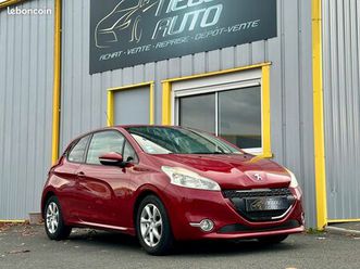 peugeot-208-1-6-e-hdi-allure-climatisation-bluetooth-gps