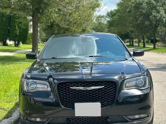 2019-chrysler-300s-awd