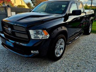 dodge ram 1500 sport v8 5.7l hemi 4x4,homologué fr 5 places