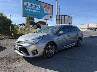 toyota avensis touring sports 2.0 d-4d executive