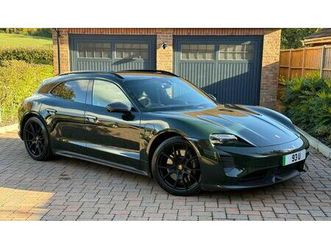 2022 porsche taycan e gts sport turismo