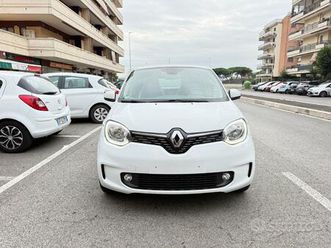 renault twingo tce 95 cv intens led pelle navi sed