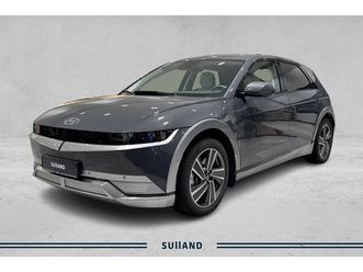 sulland fører 14 bilmerker. vi selger bruktbil med garanti. våre bilverksteder tilbyr service, eu-kontroll, reparasjon av bilglass, lakkering, m.m.