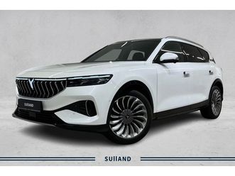 premium 4x4 | lav km i luftfjæring | skinn | panorama