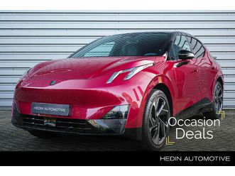 more 66 kwh | lane assists | electrische stoelen | 100 % electrisch | panoramisch schuifdak | rustmodus | elektrisch bediende achterklep | middendisplay - 15,4 