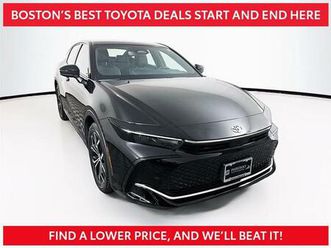 2024 toyota crown xle