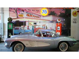 1961 restored matching numbers fuel injected 4 speed a vendre