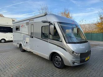 carthago chic c-line ll 5.0 - 3.0 180pk automaat - 2 x airco - queensbed + hefbed - truma - veel extras - nieuwstaat !