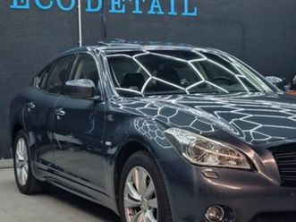 infiniti m30 30d v6 auto -