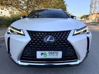 250h 2.0 184cv business tagliandi & garanzia lexus