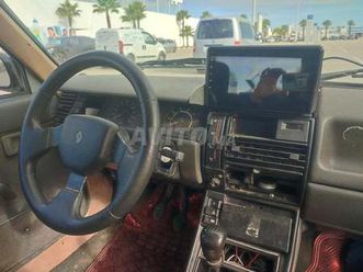 renault r9 essence manuelle 1983 à tanger
