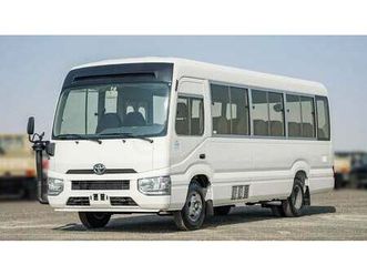 toyota coaster 4.2l 30 seater