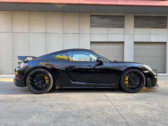 porsche cayman 718 gt4, 2020 god.