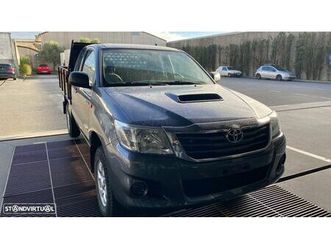 toyota hilux 2.5 d-4d 4wd ce cm ac