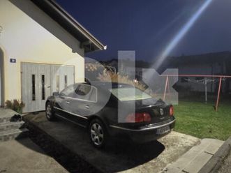 volkswagen phaeton pravi unikat! vise od full opreme!