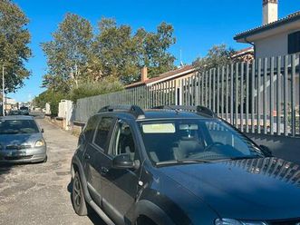 dacia duster versione illimatata brave gpl