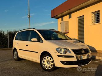 volkswagen touran 2.0 metano 120.000 chilometri