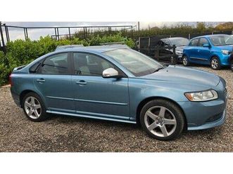 volvo s40 1.6 r-design sport euro 4 4dr