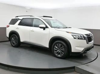 2024 nissan pathfinder sv awd i sunroof i apple carplay i heated