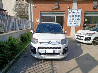 vettura unico proprietario in eccellenti condizioni,