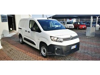 bluehdi 100 s&s van m club - prezzo iva esclusa