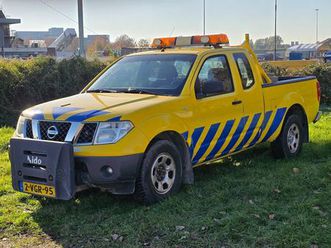 nissan navara - 2.5 dci xe king cab 4x4 w aandrijving