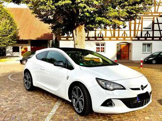 opel astra gtc 1.6 turbo (2014) – sportlich und zuverlässig