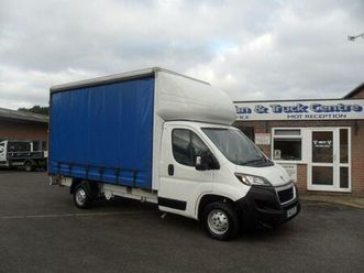 2.2 bluehdi 335 built for business curtainside chassis cab l4 euro 6 (start/stop) 4dr