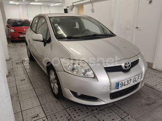 toyota auris 2.0 d4d sol