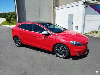 volvo v40 2.0 d3 rdesign momentum auto