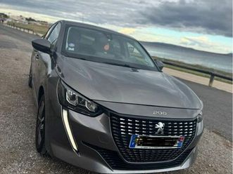 affaire à saisir peugeot 208 années 2021 92000km