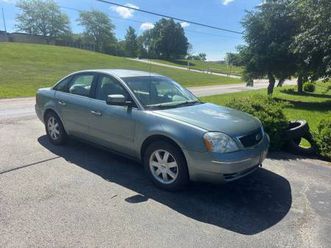 2005 ford five hundred low low mileage