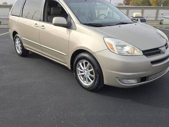 used 2005 toyota sienna xle