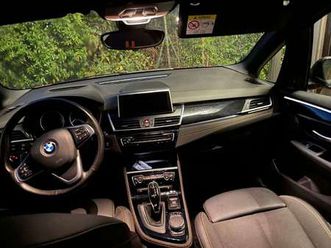 220i active tourer sport