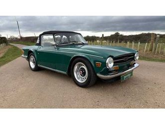 1974 triumph tr6 vert manuel, 6 vitesses conduite à droit...
