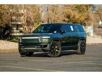 2023 rivian r1s adventure