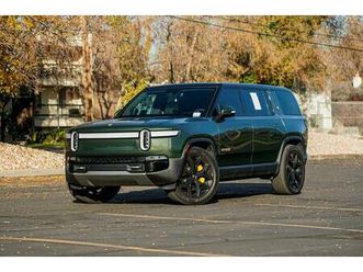 used-2023-rivian-r1s-adventure
