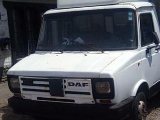 ② daf 400 diessel 2.500cc de 1990 caisse pour deux chevaux — camionnettes & utilitaires — 2ememain
