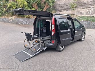 kangoo pianale ribassato con rampa disabili in carrozzina