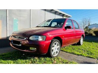ford escort 1.6i 16v ghia ghia