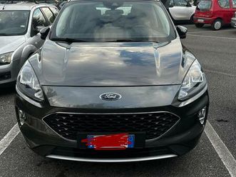 ford kuga iii serie, allestimento connect