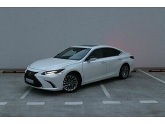 lexus es 300h luxury 131kw178hp a1